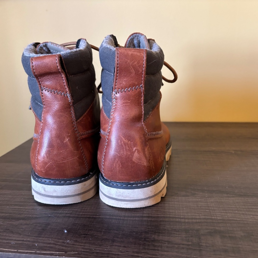 Volcom Boots - Picture 2 of 4